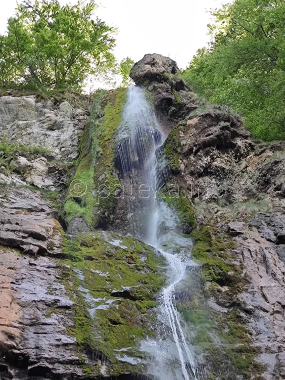 Водопад Боров камък