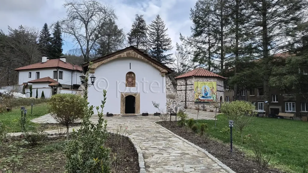 Искрецкият манастир Успение Богородично