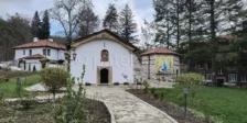 Искрецкият манастир Успение Богородично, село Искрец, на 45км от София