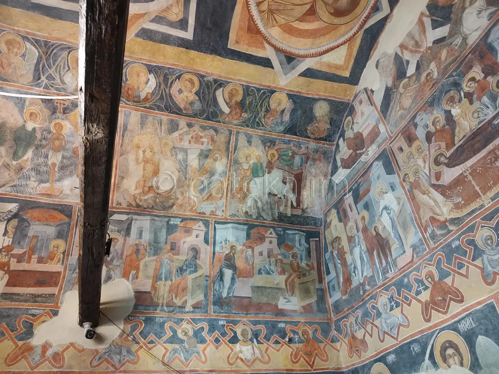 Стенописи в църквата на Искрецкия манастир