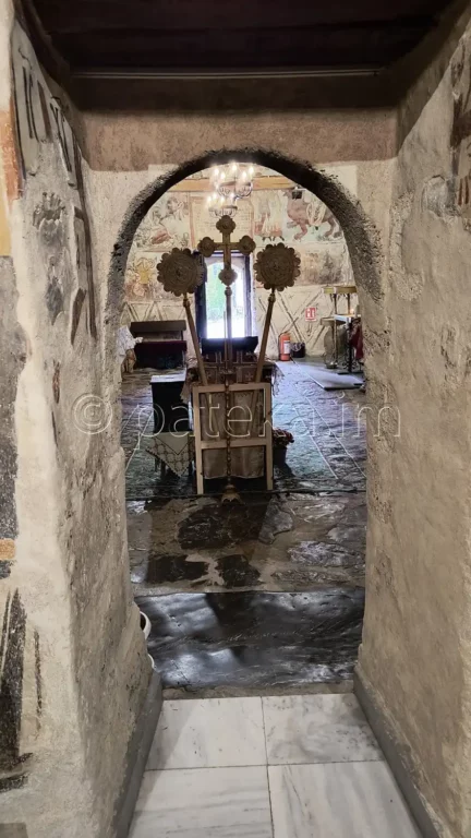 Църквата Успение Богородично в Искрецкия манастир