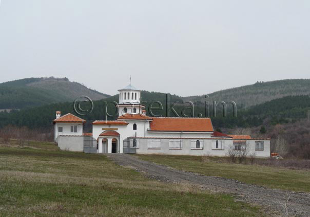 Доброславски манастир 06