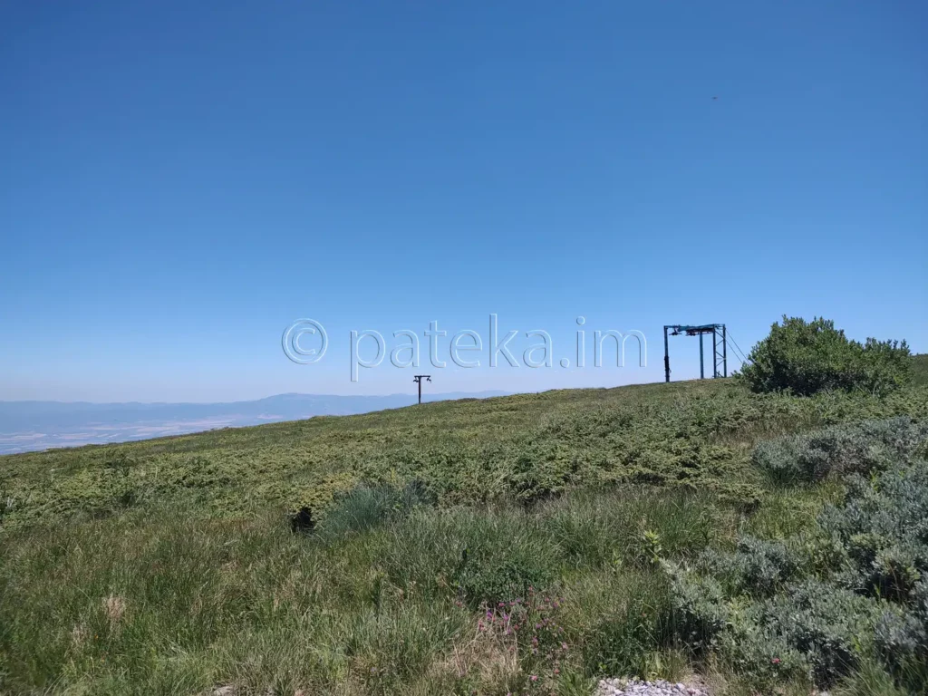 По маршрута за Черни връх от хижа Алеко