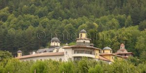 Ресиловски манастир Покров Богородичен между Дупница и Сапарева баня