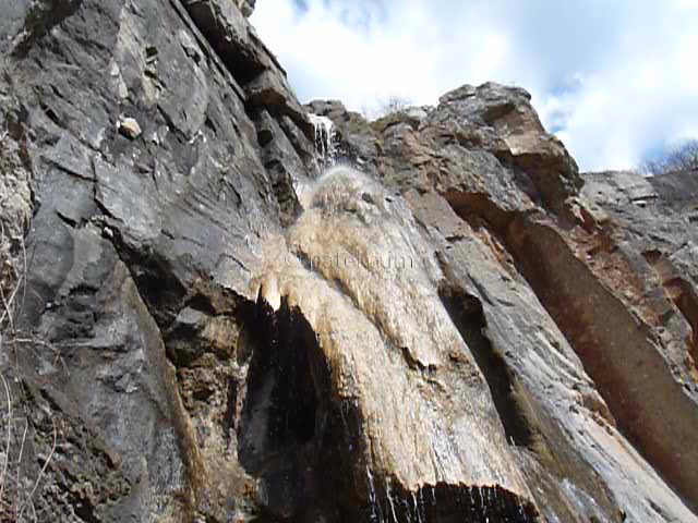 Водопад Добравишка скакля 35