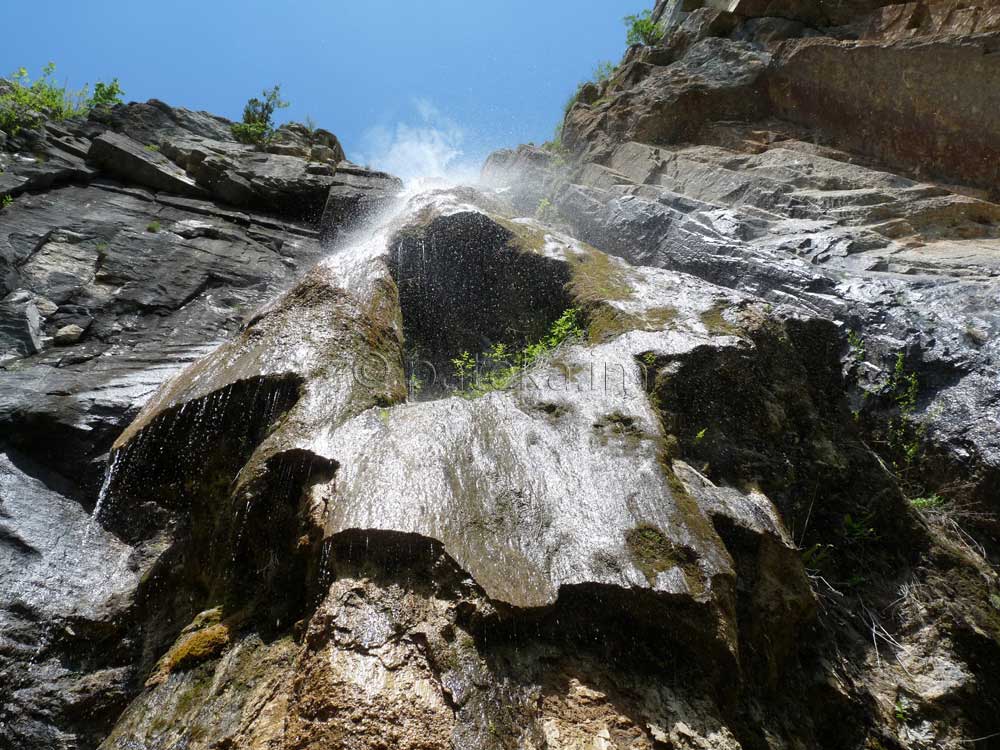Водопад Добравишка скакля