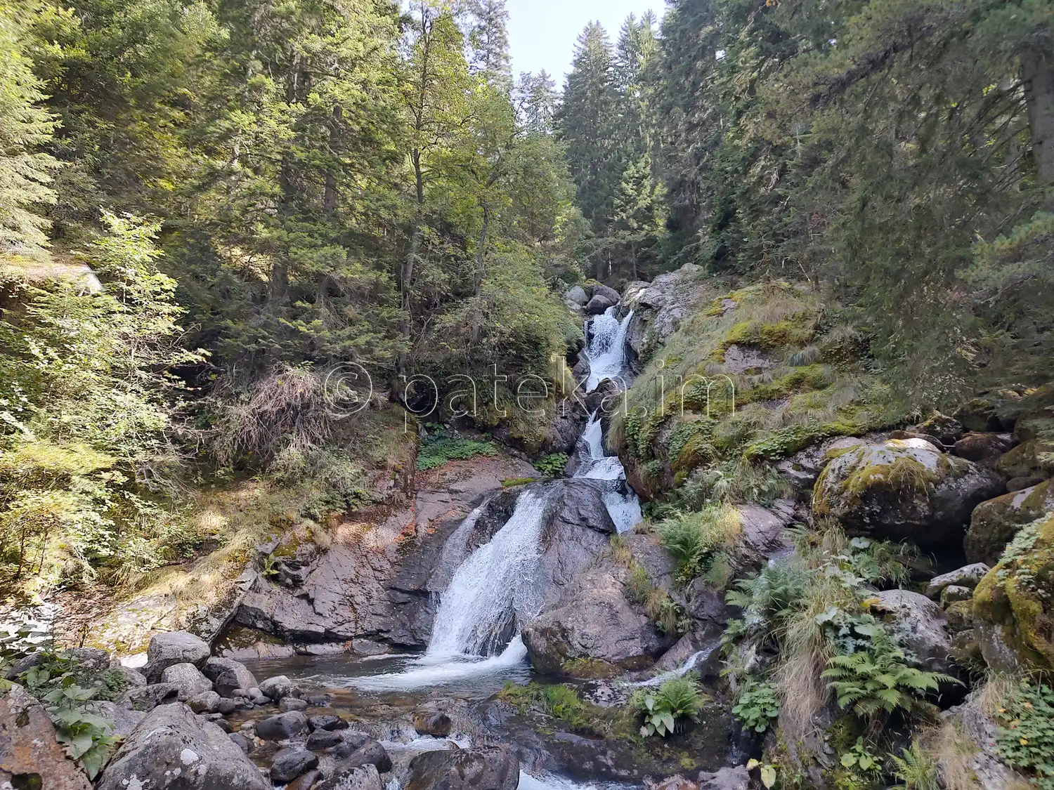 Бистришки водопад през есента 03