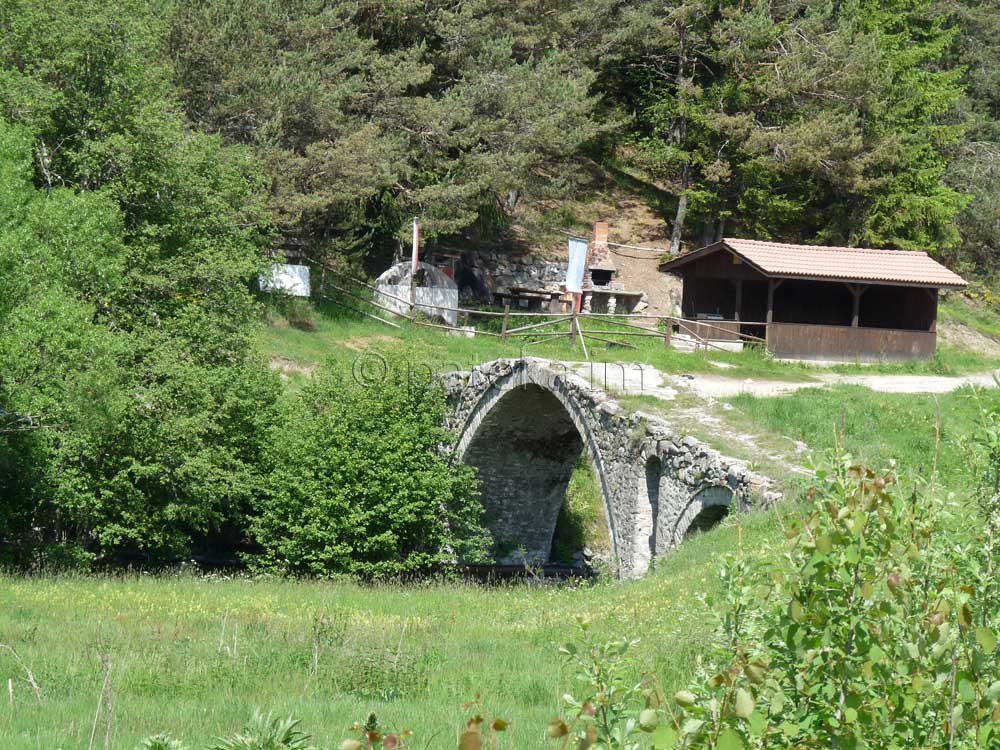 Римски мост Кемера край село Змеица 02