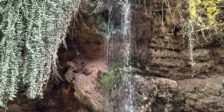 Водопад Бучалото в Радомир, леснодостъпен градски водопад