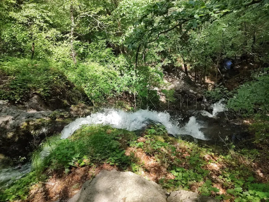 Мечешки водопад 18