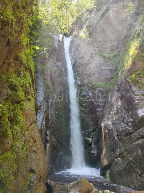 Камешнишки водопад Срамежливеца