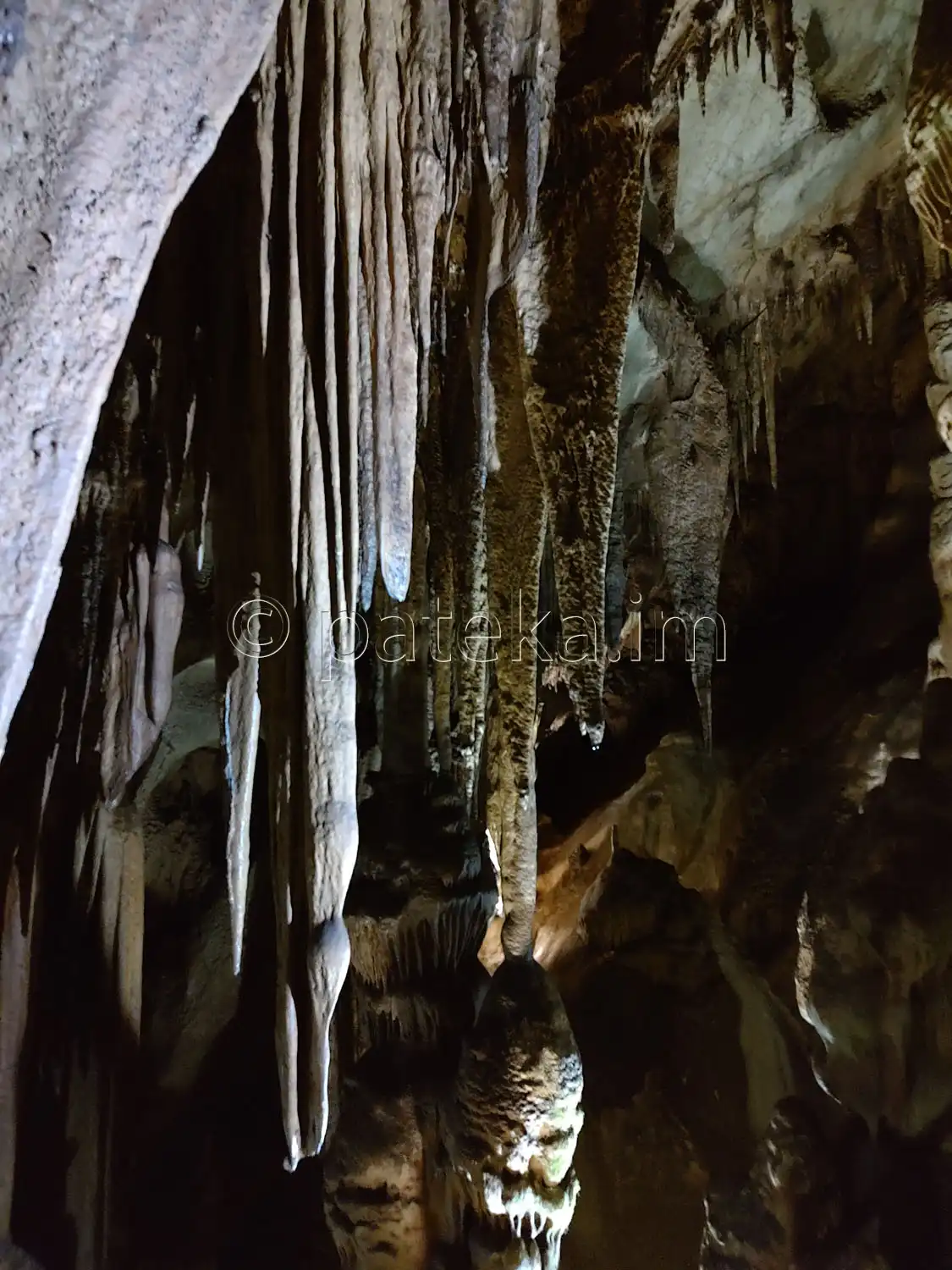 Пещера Леденика 18