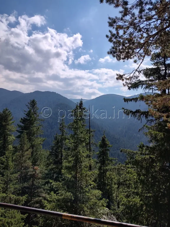 Панорамна гледка от Ситняковска скала в Рила