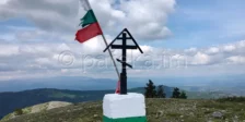 Връх Бобошевски Руен от Руенския манастир и от Бобошевския манастир