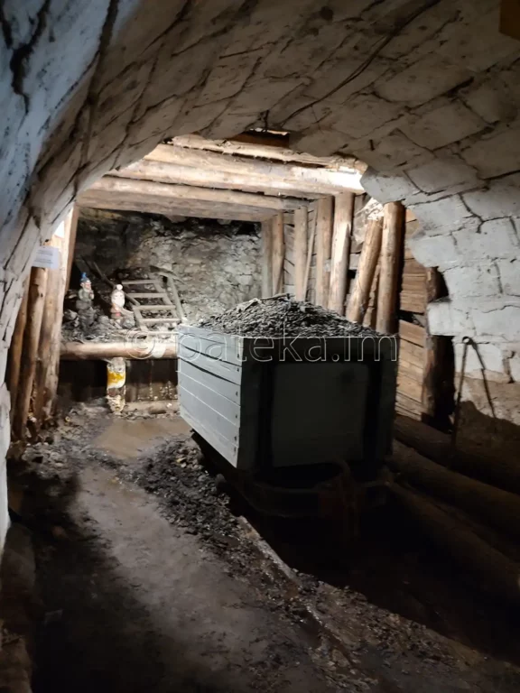 Подземния минен музей в Перник