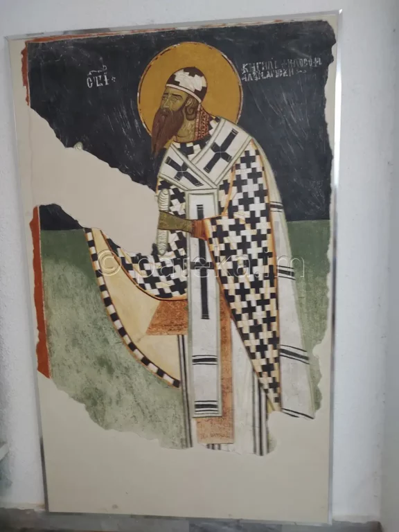 Регионален исторически музей Перник - експозиция на икони