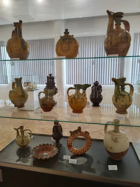 Бусинска керамика в РИМ Перник