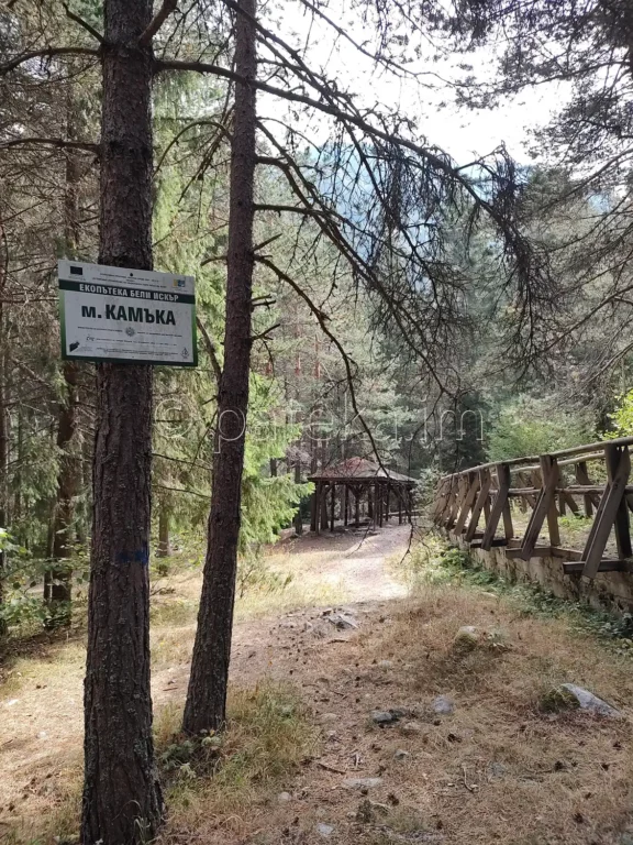 Зона за отдих м.Камъка