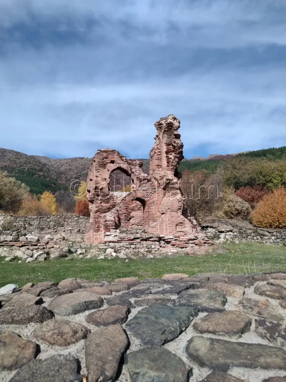 Еленската базилика край Пирдоп