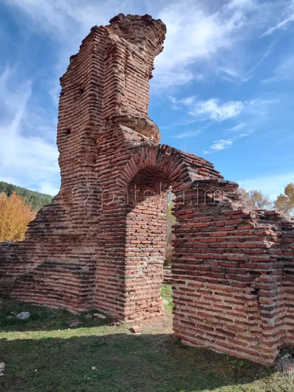 Еленската базилика край Пирдоп