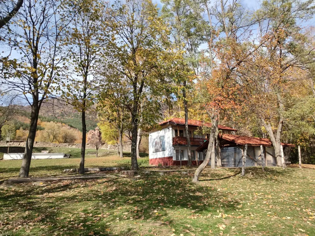 Хижа Еленско