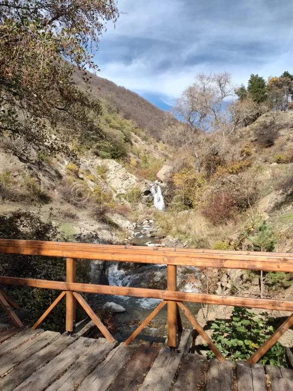 Златишкият водопад