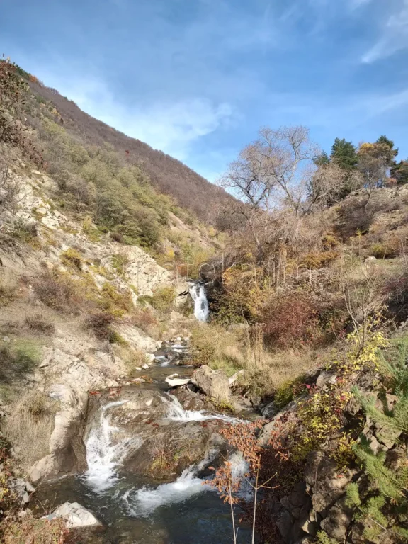Златишкият водопад