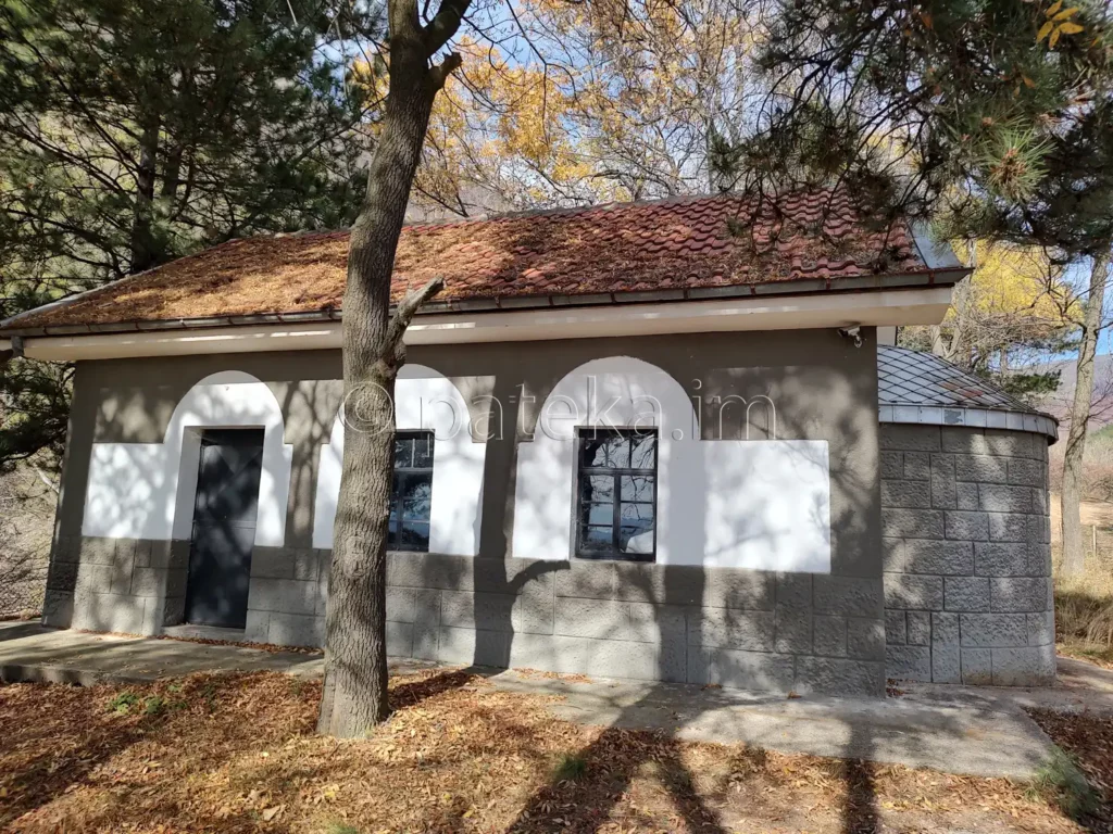 Параклис Св. Кирик и Юлита над Златица