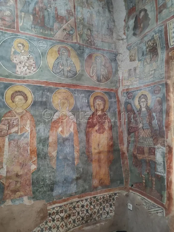 Стенописи в църквата на Бобошевския манастир