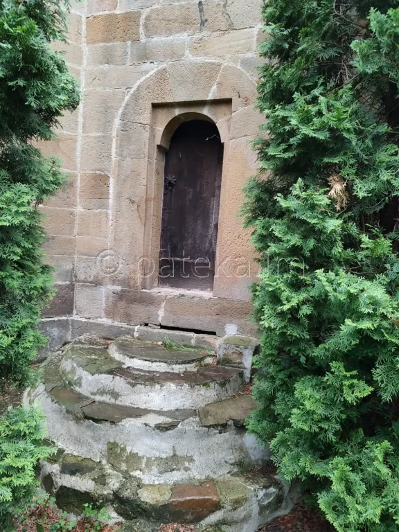 Съборната църква в Лопушанския манастир