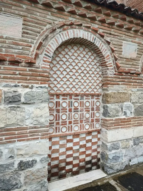 Новата църква в Лопушанския манастир