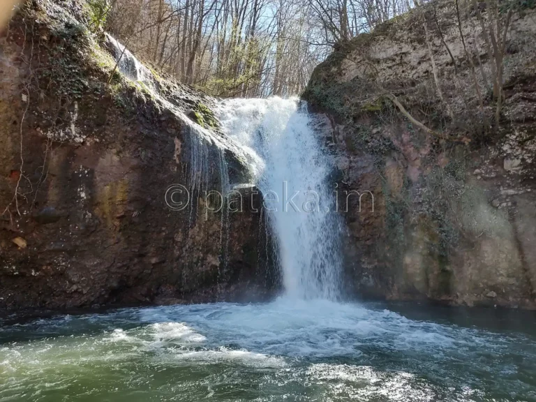 Водопад Лястовичи вир