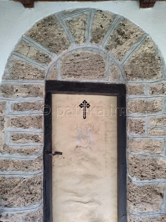 Параклис Св. Георги между Горнослав и Орешец