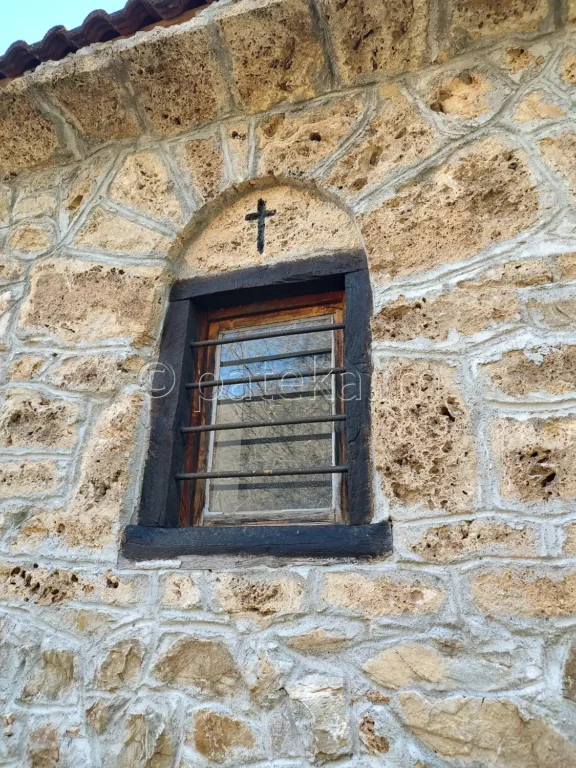 Параклис Св. Георги между Горнослав и Орешец