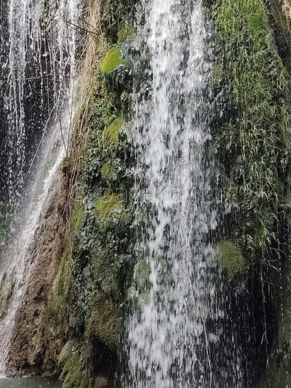 Водопад Скока край с. Реселец