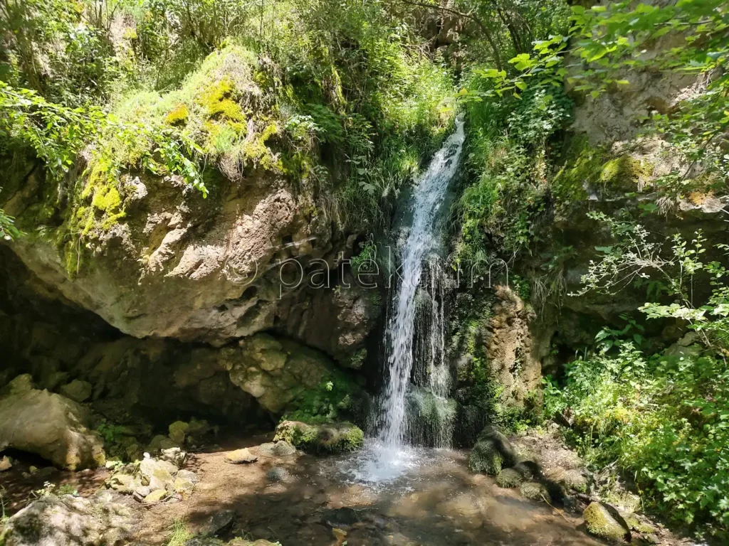 Врабчанският водопад