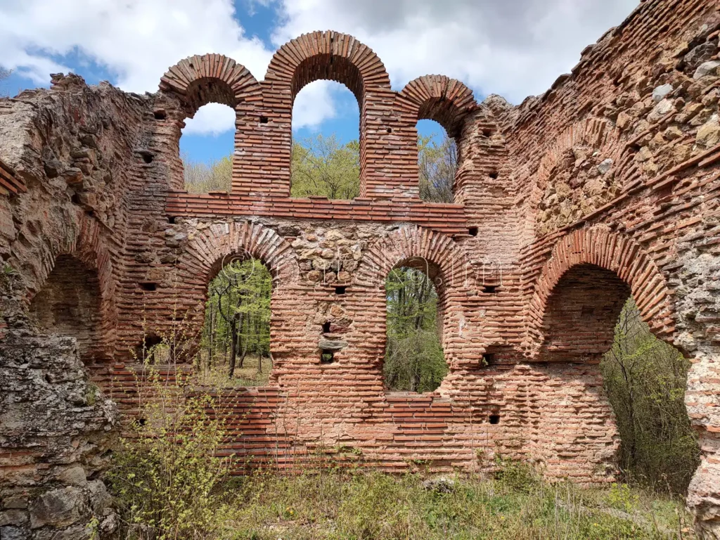 Беловската базилика Св. Спас