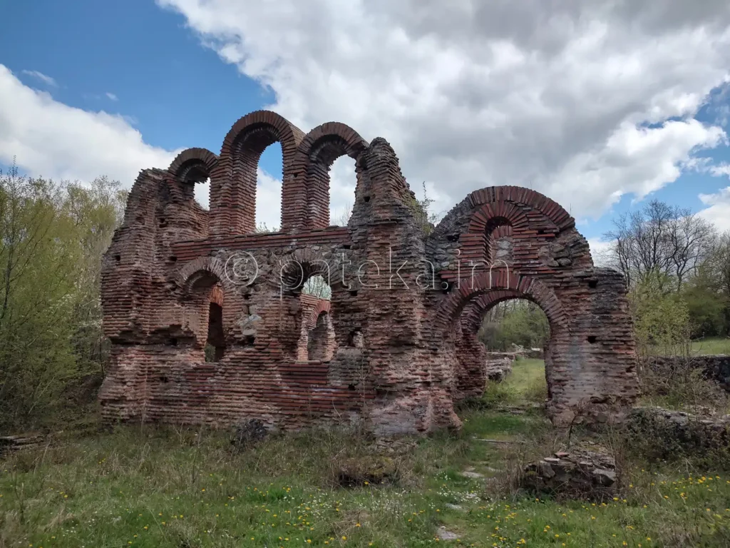 Беловската базилика Св. Спас