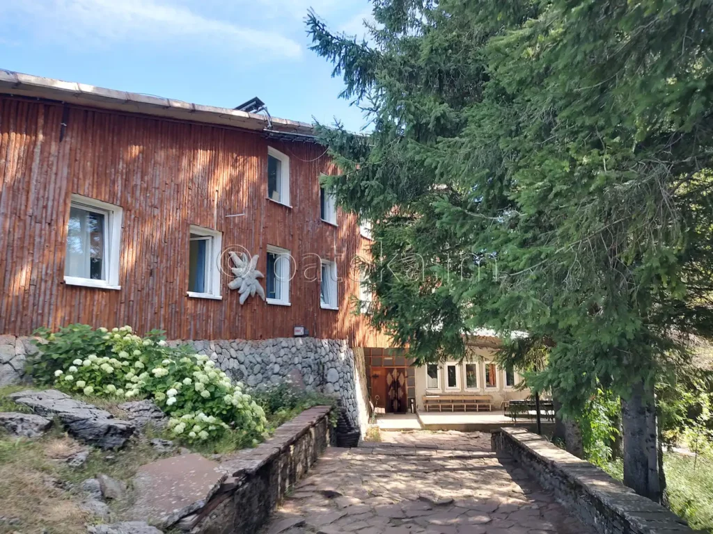 Хижа Плевен Стара планина